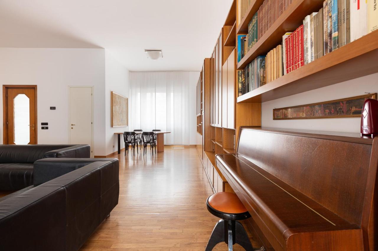 Ca' Stellini - Comoda Casa Indipendente Con Parcheggio Privato Milano Exteriör bild